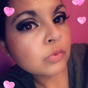 Meet your Posher, Mari